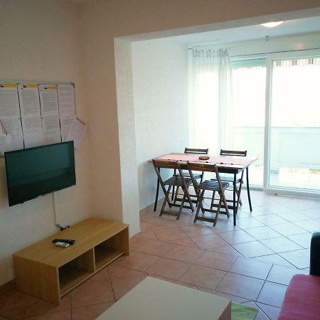 Family Friendly Apartments Island Rab Kampor Exterior foto