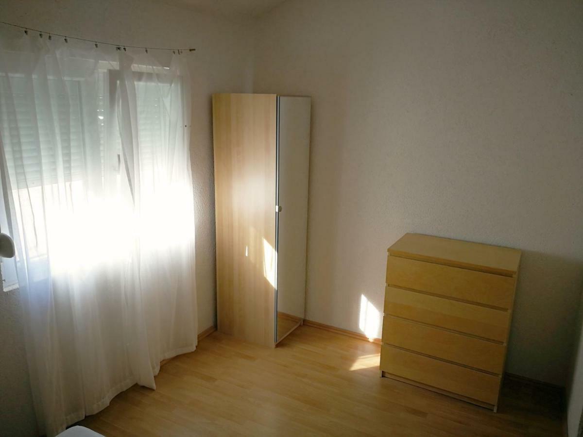 Family Friendly Apartments Island Rab Kampor Exterior foto