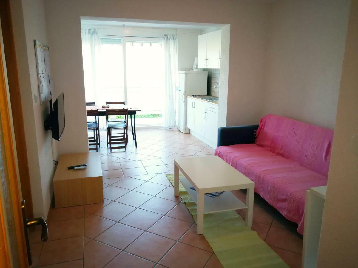 Family Friendly Apartments Island Rab Kampor Exterior foto